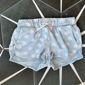 Old Navy girls dolphin shorts